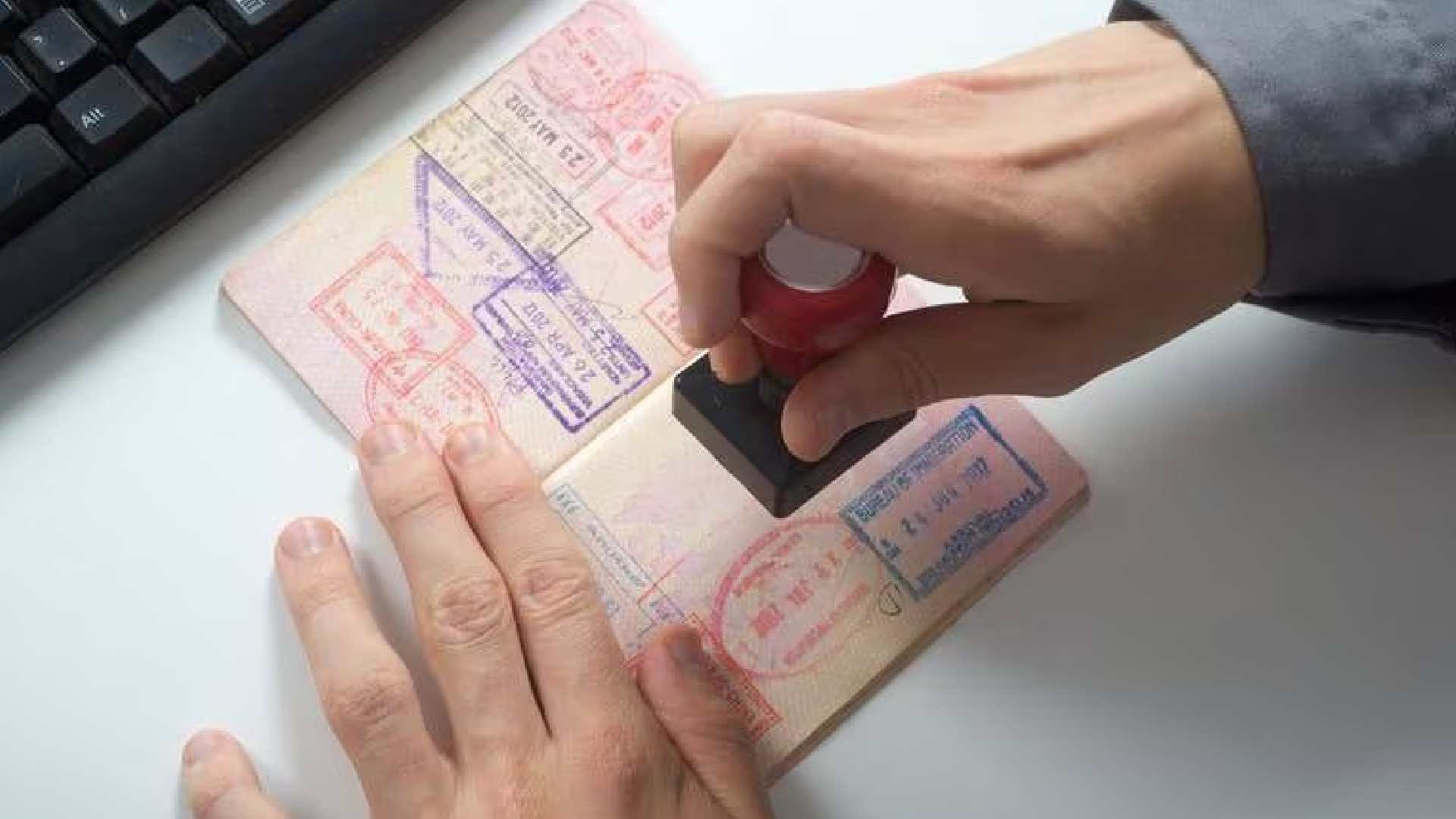Dubai visit visa 